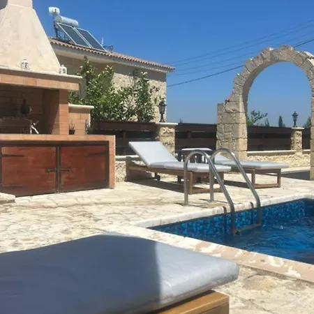 Stunning Traditional Stone - Villa Kallepia