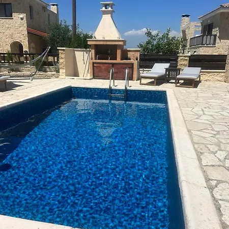 Villa Stunning Traditional Stone -