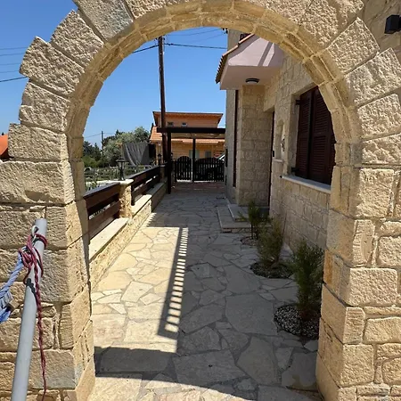 Stunning Traditional Stone - Kallepia