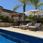 Villa Stunning Traditional Stone -