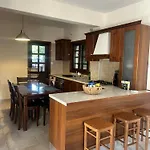 Stunning Traditional Stone - * Kallepia