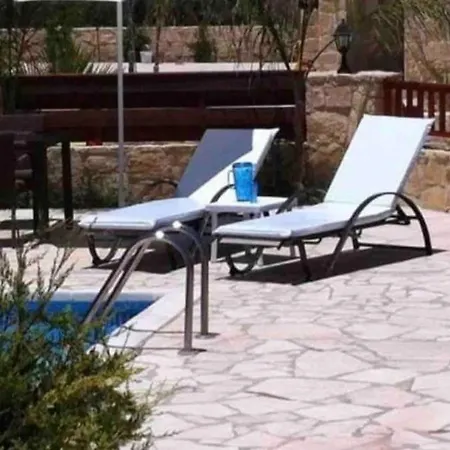 Stunning Traditional Stone -