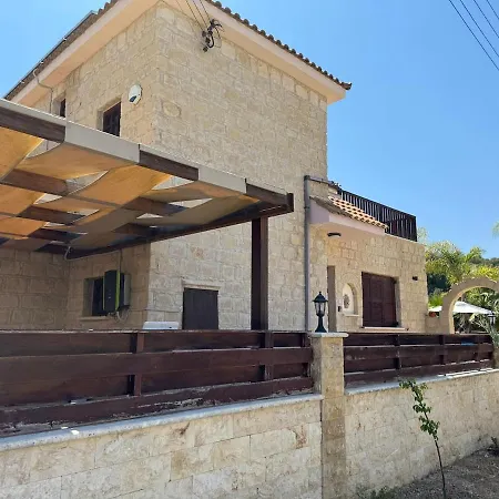 Stunning Traditional Stone - Kallepia