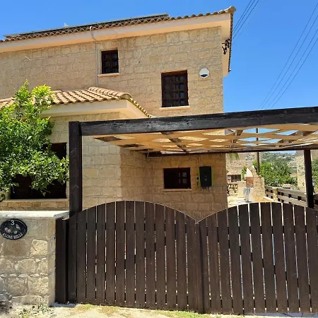 Stunning Traditional Stone - *