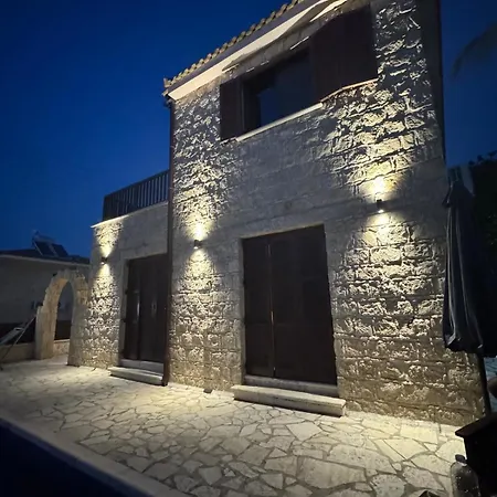 Stunning Traditional Stone - Villa