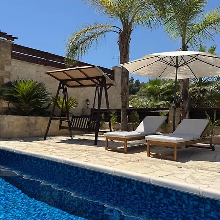 Villa Stunning Traditional Stone - *