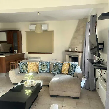 Stunning Traditional Stone - Kallepia