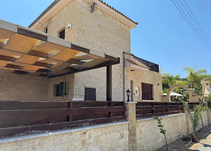 Stunning Traditional Stone - Kallepia