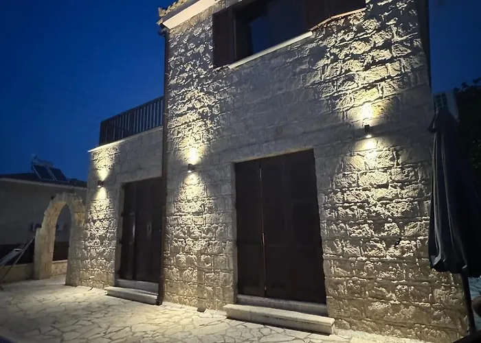 Stunning Traditional Stone - Villa