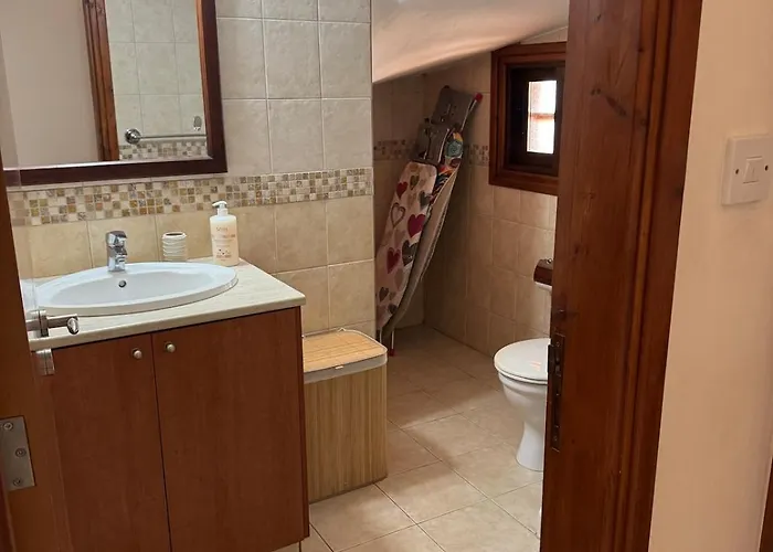 Stunning Traditional Stone - Kallepia