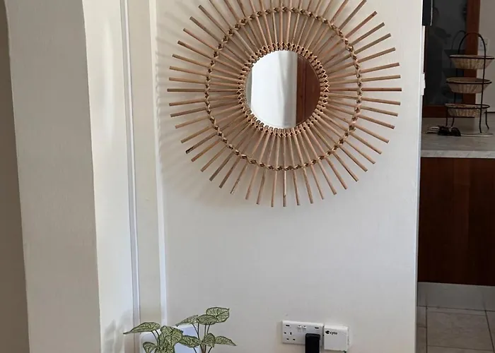 Stunning Traditional Stone - * Kallepia