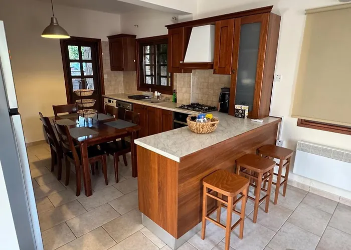 Stunning Traditional Stone - Villa