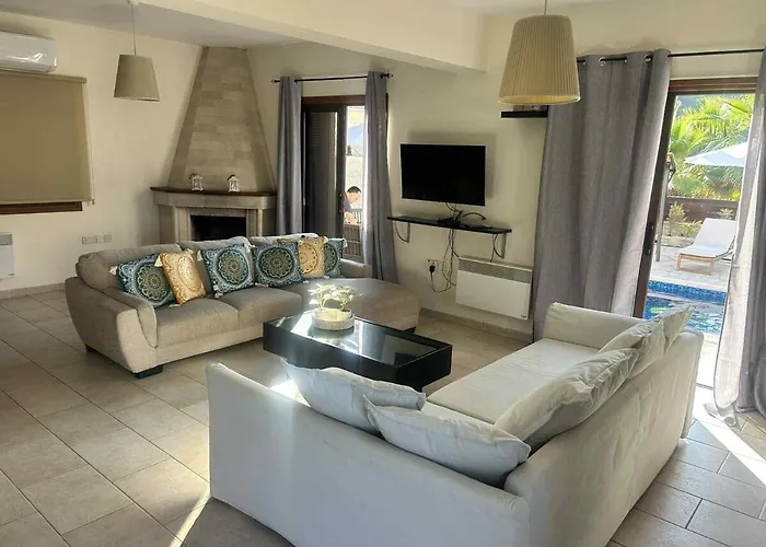 Stunning Traditional Stone - Villa Kallepia